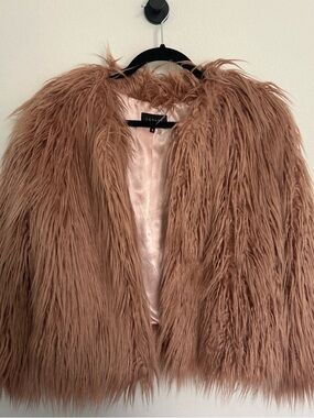 1. State Faux Fur Cropped Jacket in Dusty Rose